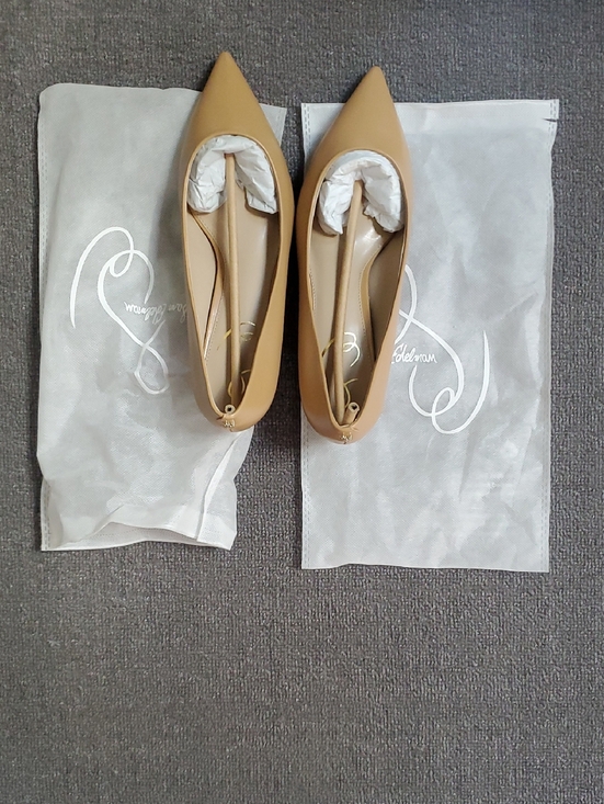 Sam Edelman Shoes - NWT Sam Edelman 7 1/2 M Classic Pointed-Toe Pumps in Camel